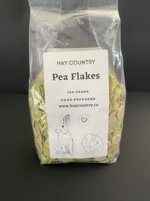 Can guinea pigs eat pea flakes sale